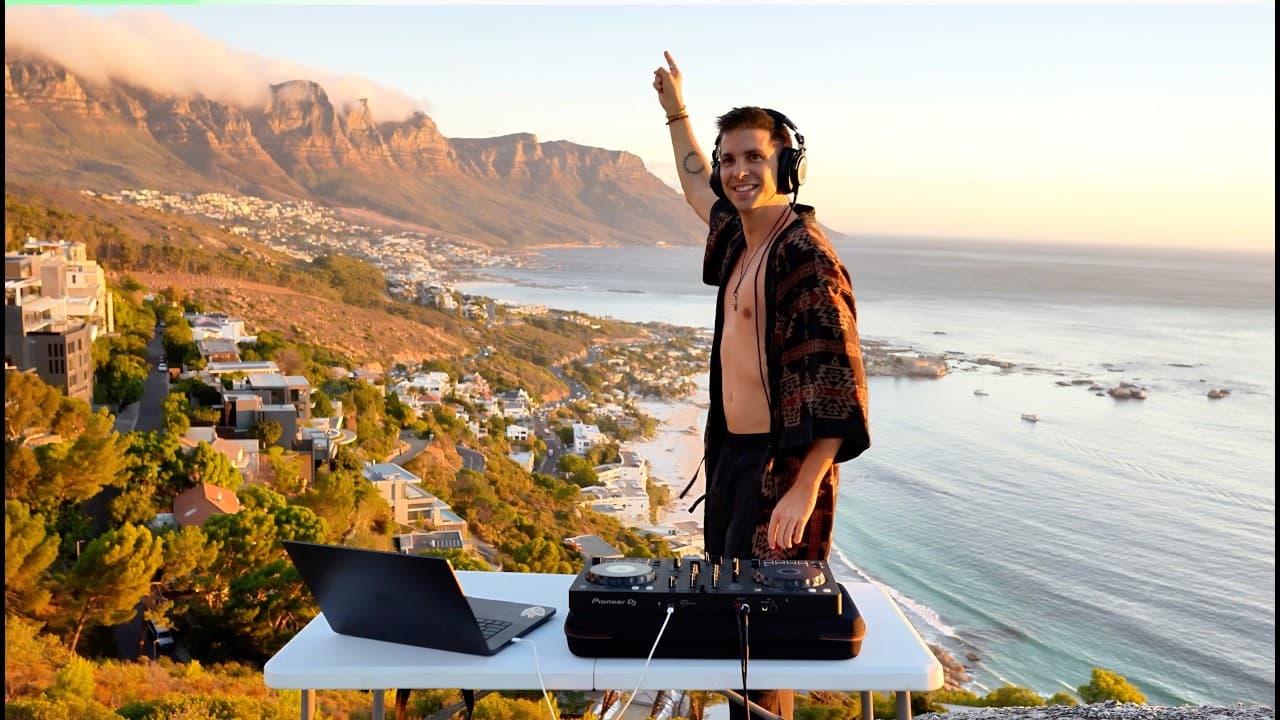 Live Cape Town Sunset Set